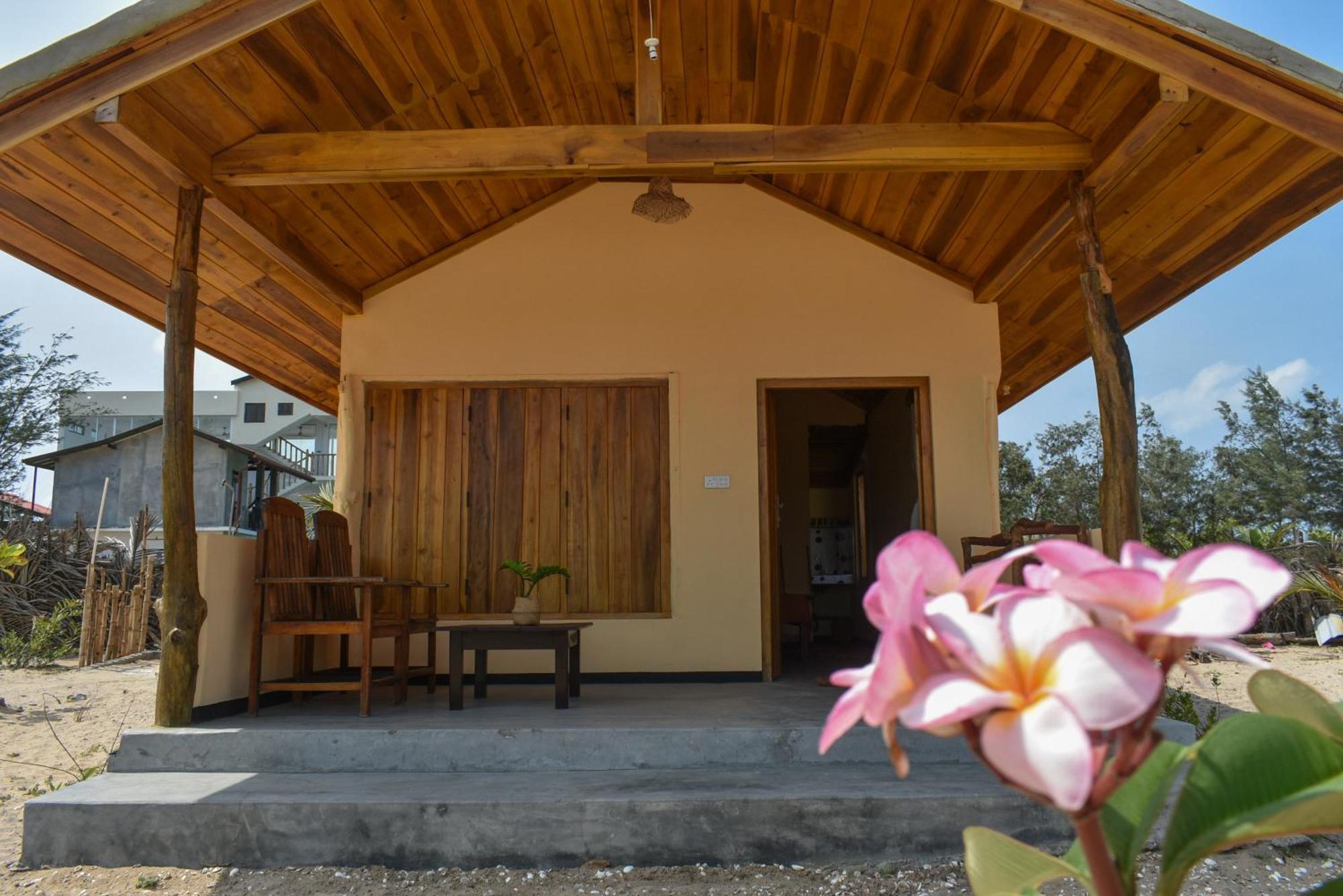Appartement Salty Alchemy à Baie d'Arugam Extérieur photo